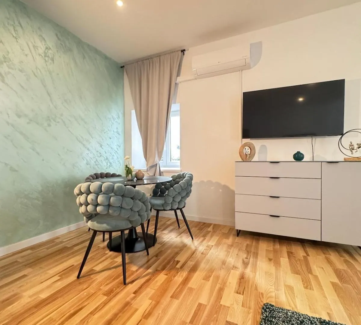 Appartement Schritte Entfernt Vom Hundertwasserhaus L Hg3 Vienne